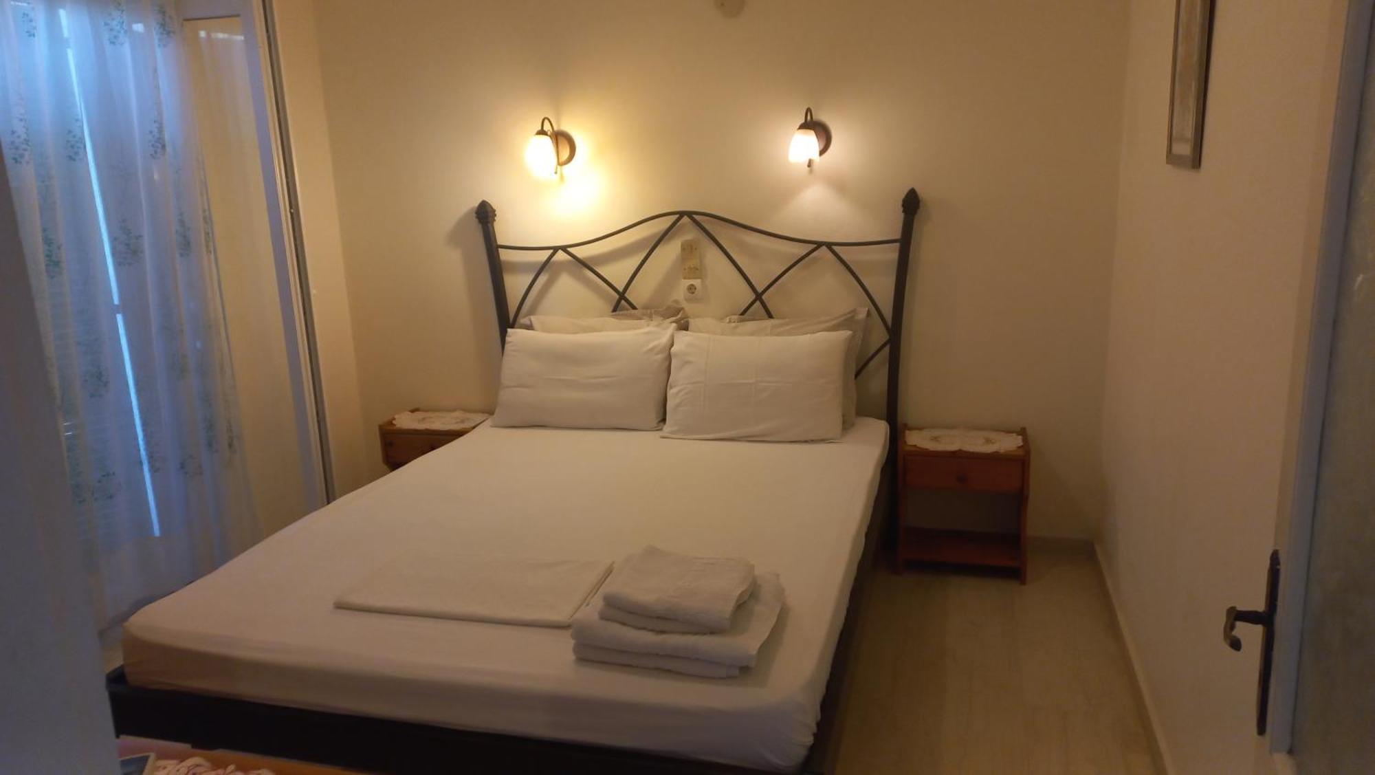 Ferienwohnung Oneiro House Kassiopi Zimmer foto